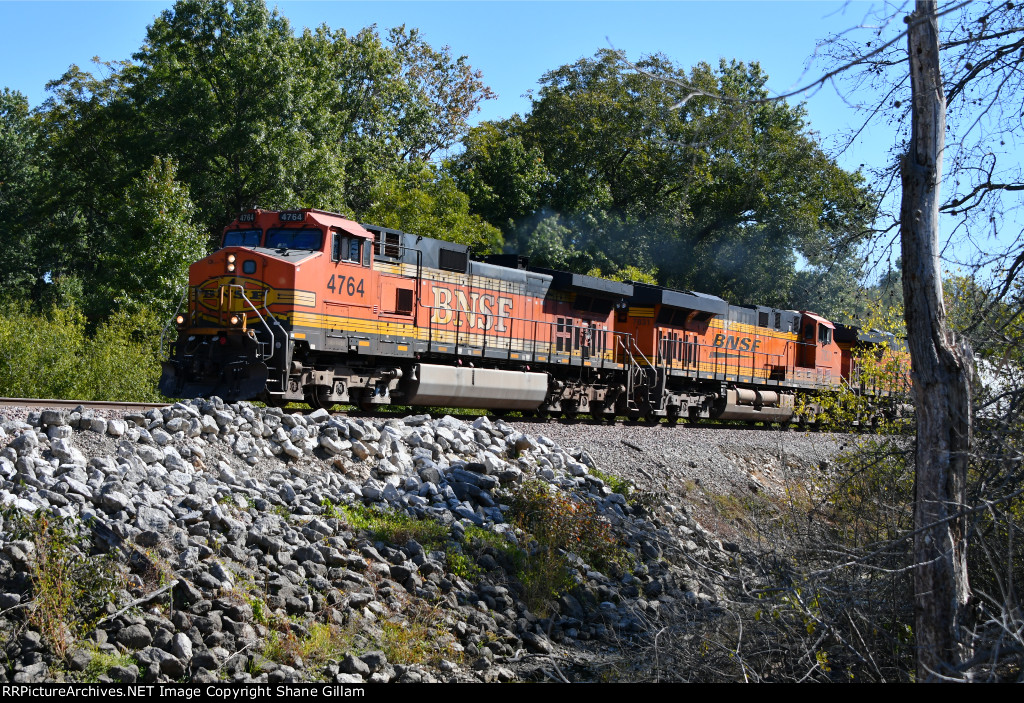 BNSF 4764 